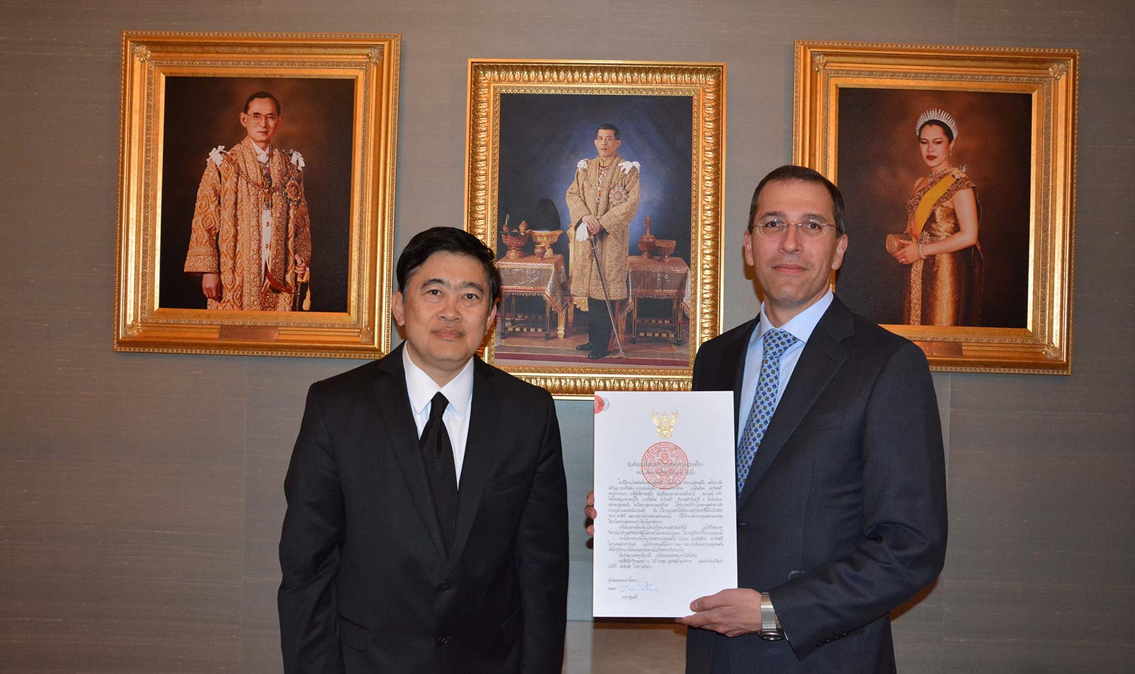 Dr. Christoph Swarovski wird zum Thailändischen Honorarkonsul ernannt